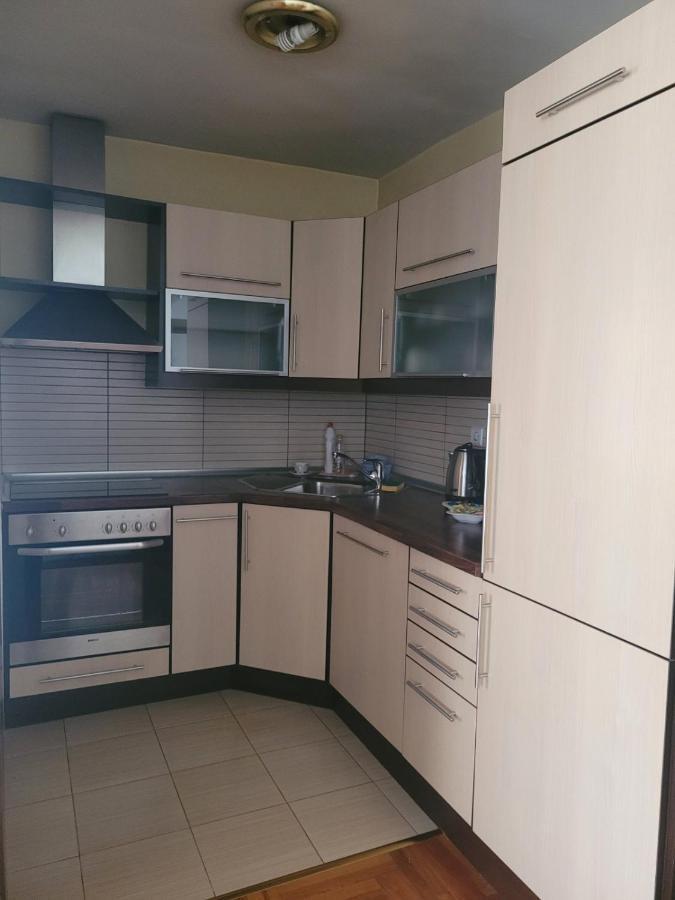 Appartement Bright In A Area Sarajevo